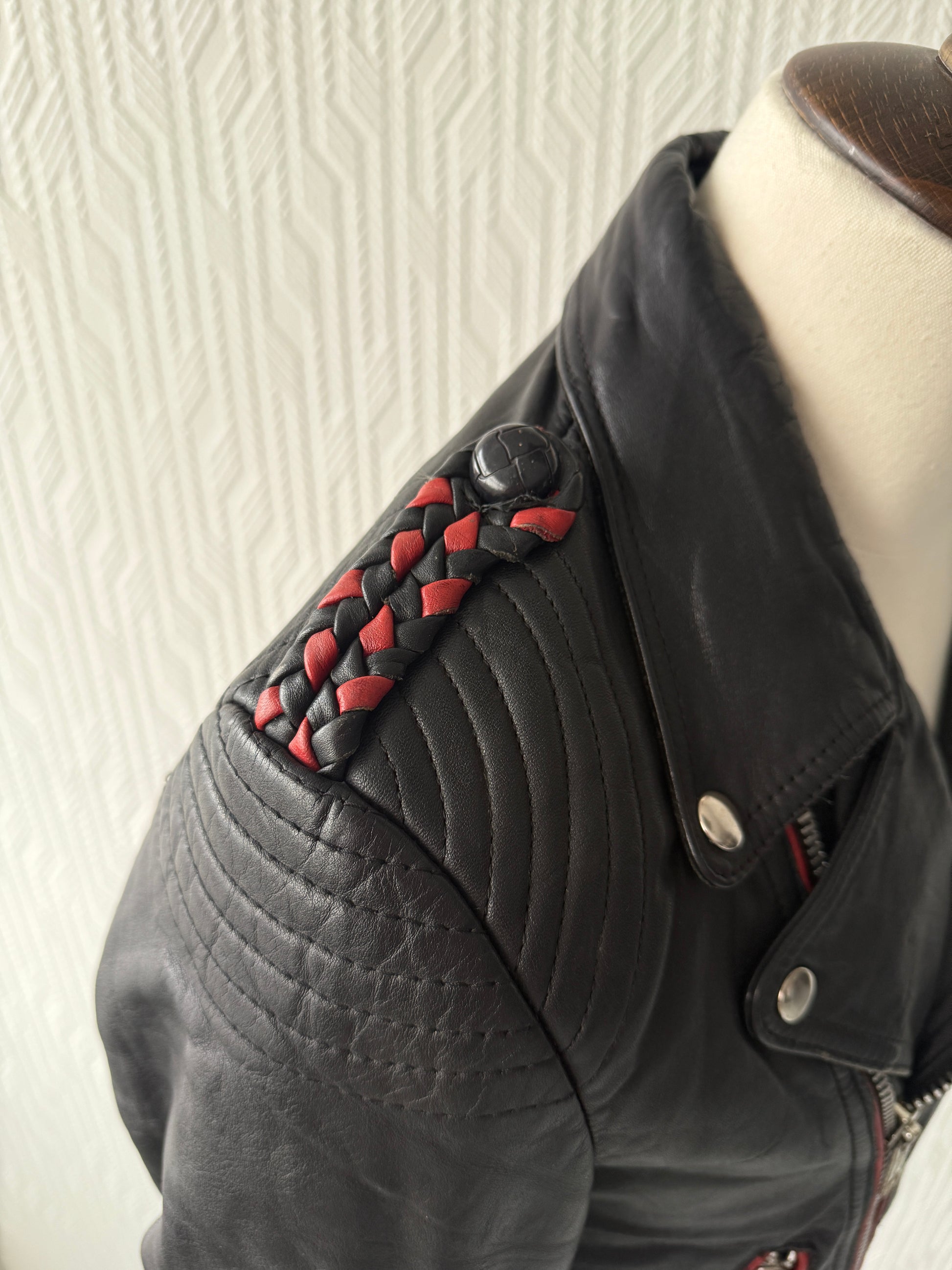 Black & Red 90's Vintage leather Biker Jacket - Mens Small - Womens 10