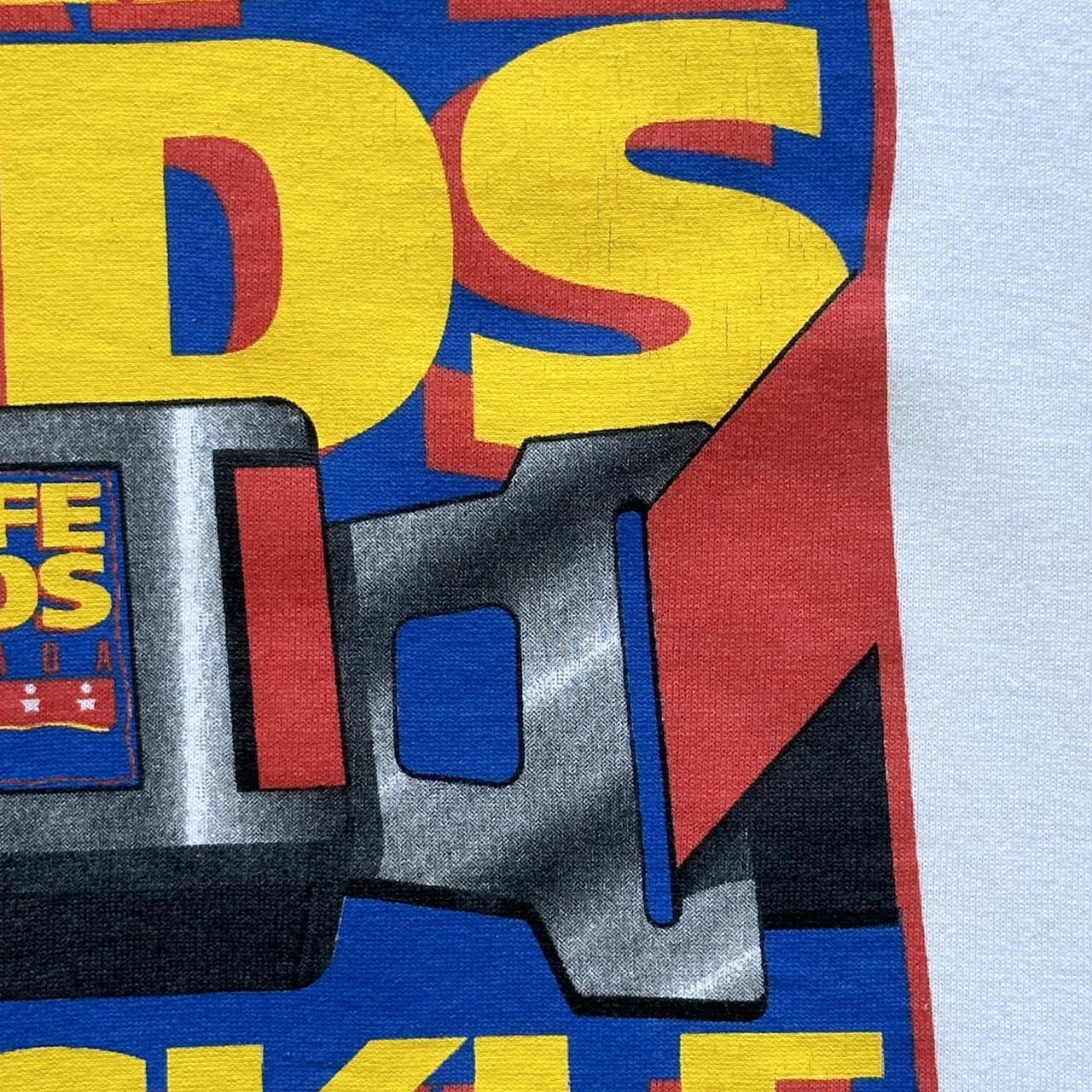 White Esso Safe Kids Buckle Up 90s Vintage T-shirt - XL