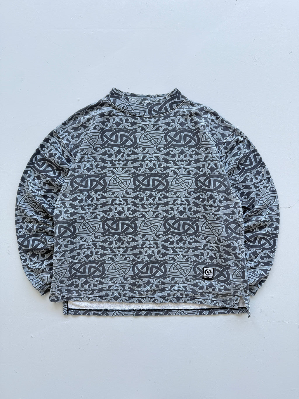 Gotcha All-Over Print 90's Vintage Surf Sweatshirt - Medium Oversized