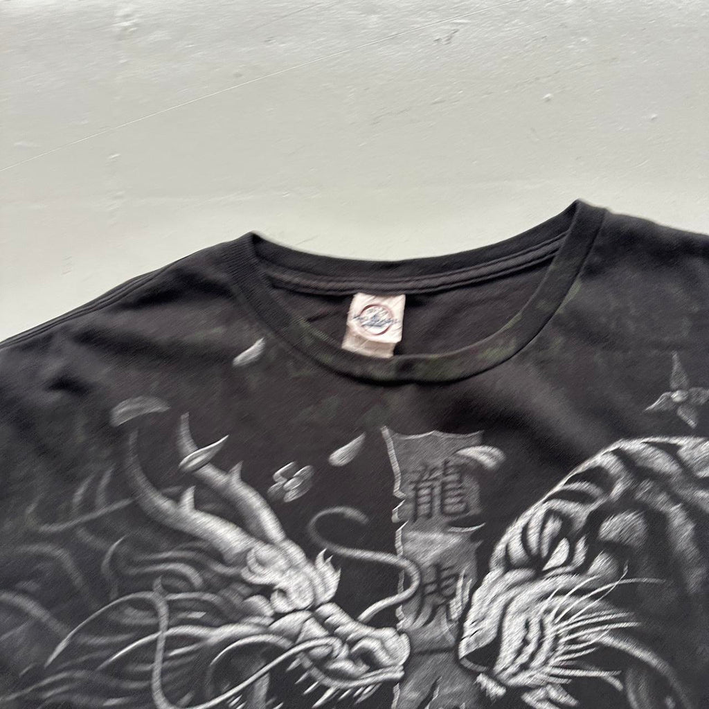 Black Tribal Gothic Y2K 00s Vintage Graphic T-Shirt - 2XL