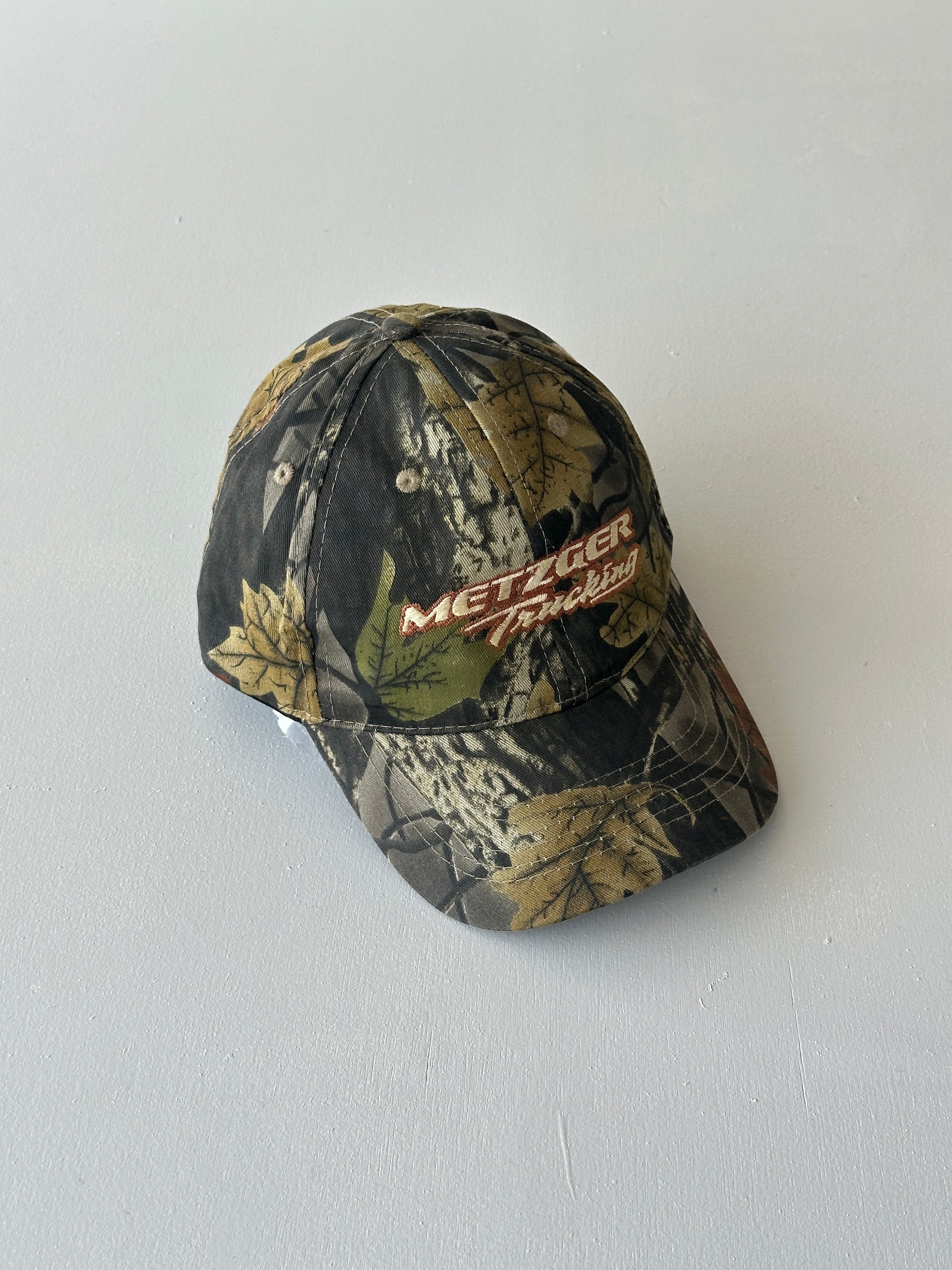 Camo Metzger Trucking 90's Vintage SnapBack Trucker Cap