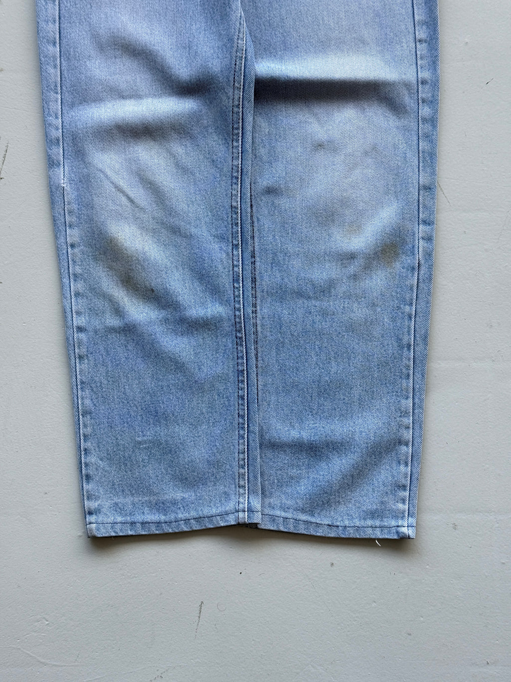 Denim Avirex 90's Straight Leg Vintage  Mom Jeans - 24” x 26”