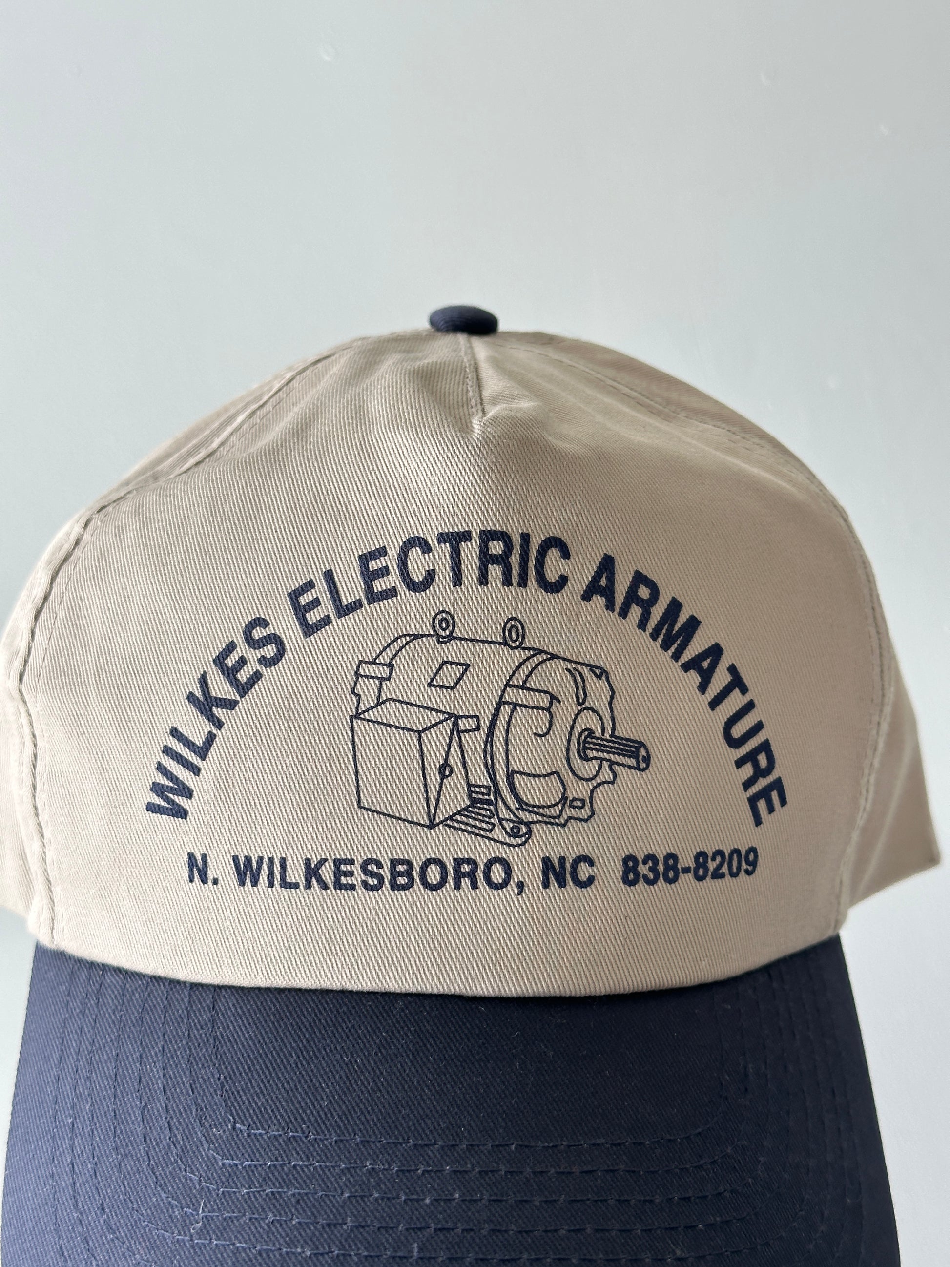 Stone / Navy Wilkes Electric Armature 90's Vintage SnapBack Trucker Cap
