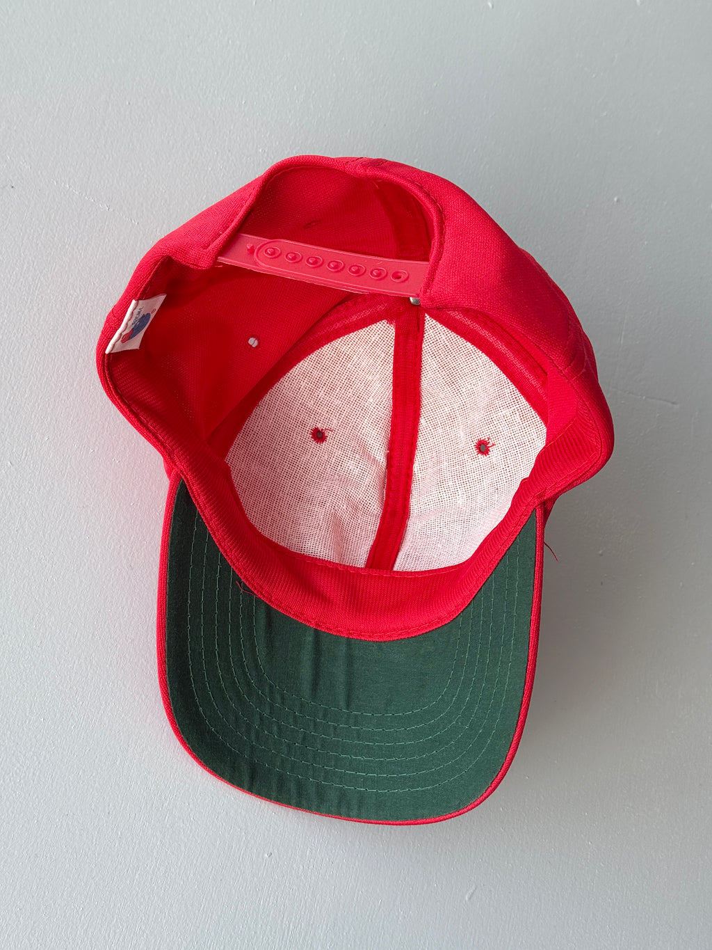 Red American Airlines 90's Vintage SnapBack Trucker Cap