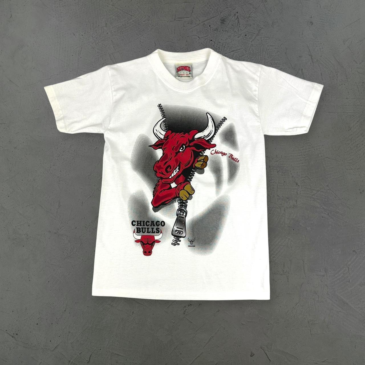 White Vintage Chicago Bulls NBA Baby T-shirt - Small Size 6/8