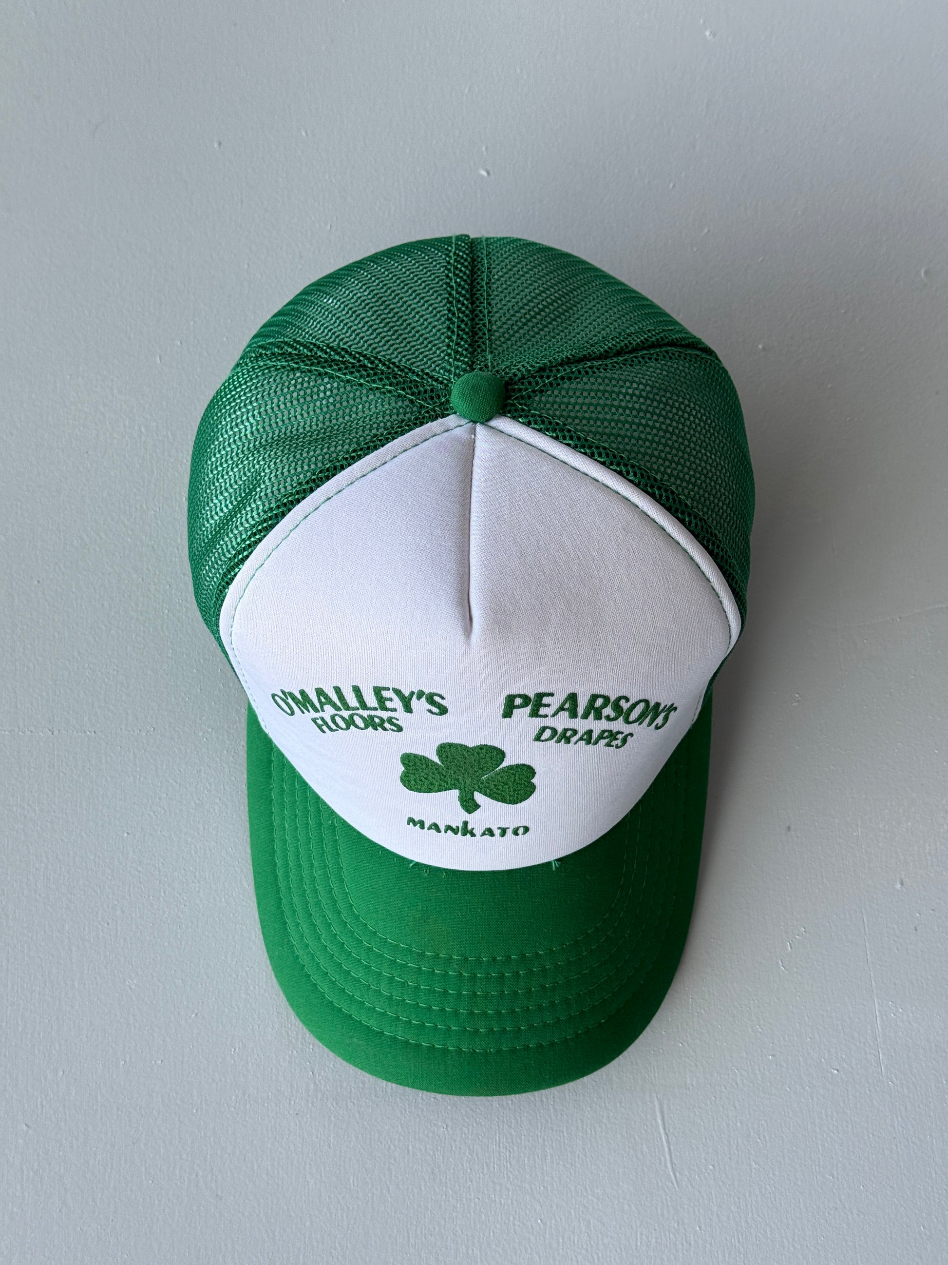 Green / White O'Malley's Irish Shamrock 80's Vintage Foam and Mesh SnapBack Truc
