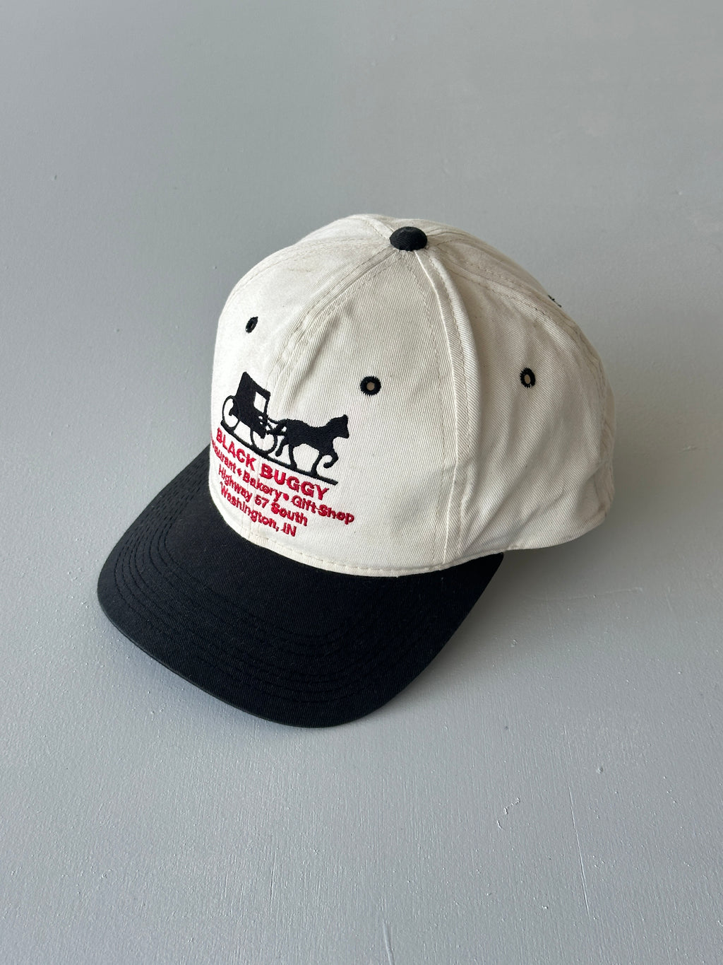 White / Black Black Buggy Restaurant 90's Vintage SnapBack Trucker Cap
