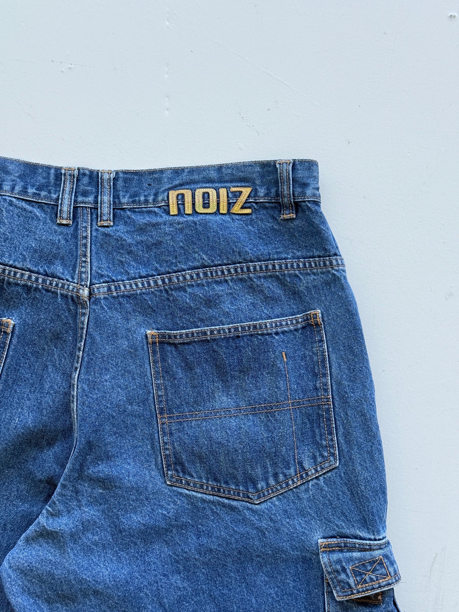 Mid Blue Noiz 00's Vintage Y2K Baggy Hip Hop Cargo Denim Shorts - W38 x L11