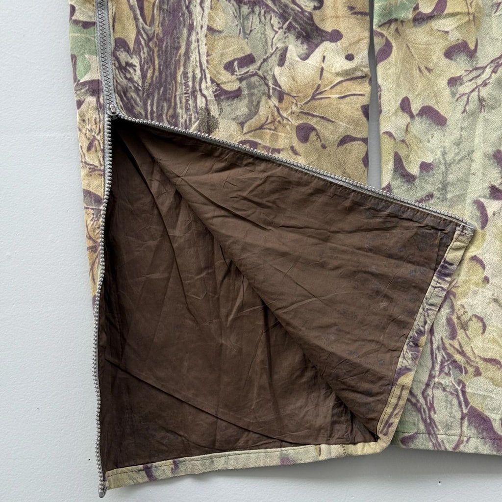 Pella Real Tree Camo Leaf Design 90's Cargo Pants - 35" x 30"