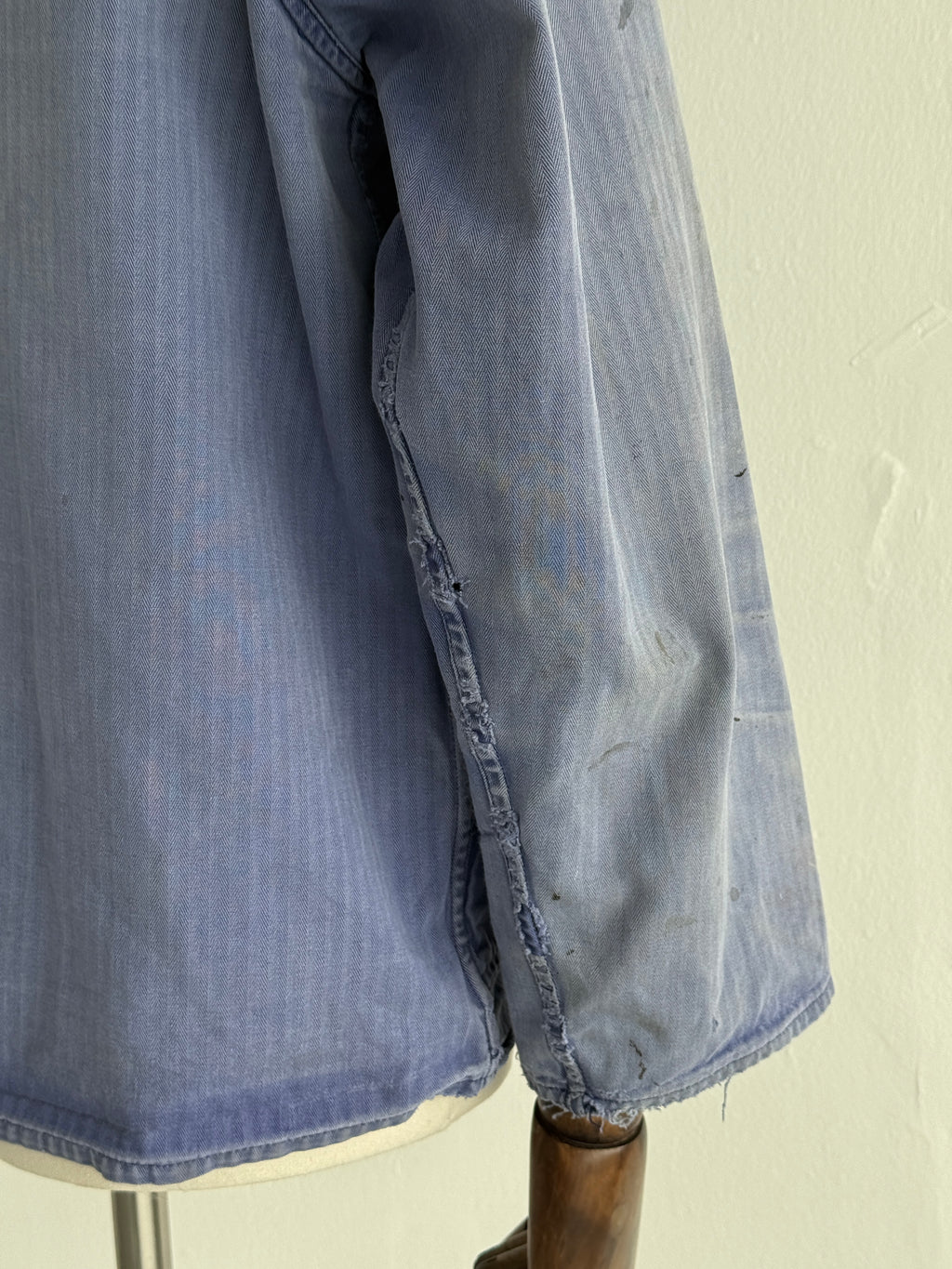 Thrashed Blue Herringbone 60's French Vintage Workwear Chore Jacket CH382 - Smal