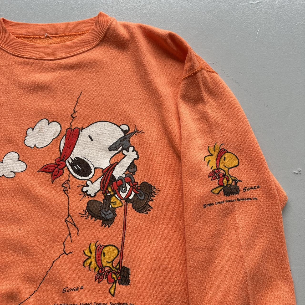 Orange Rare 80’s Vintage Snoopy Peanuts Rock Climbing Graphic Sweatshirt - XL