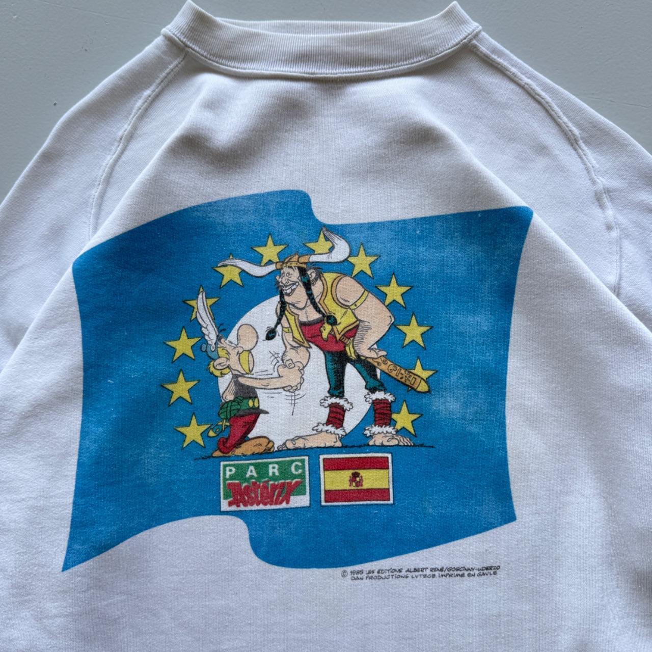 White Asterix Euro 80's Cartoon Vintage Sweatshirt - Medium