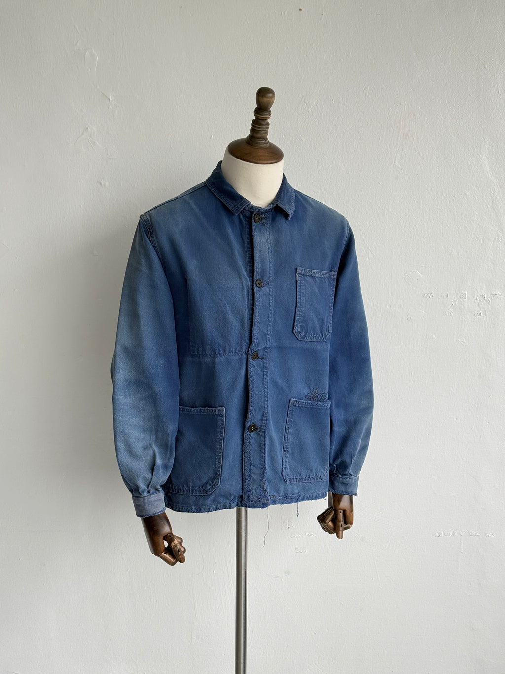 Thrashed Blue French 1960s Vintage Workwear Chore Jacket CH446 - Small