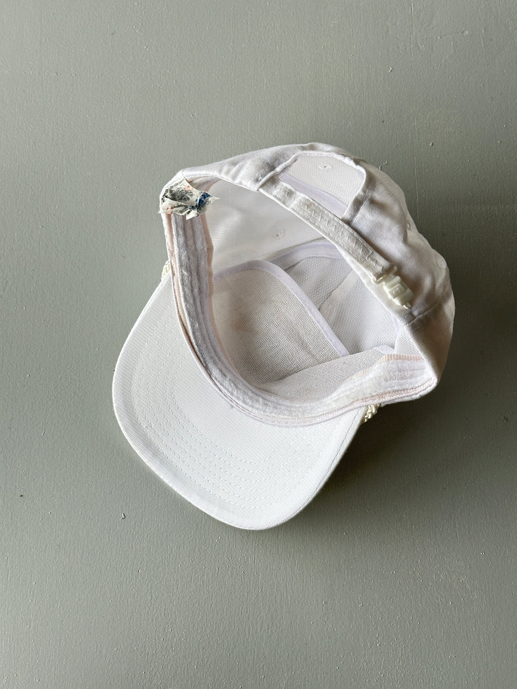 White LochBracland 90's Vintage SnapBack Trucker Cap