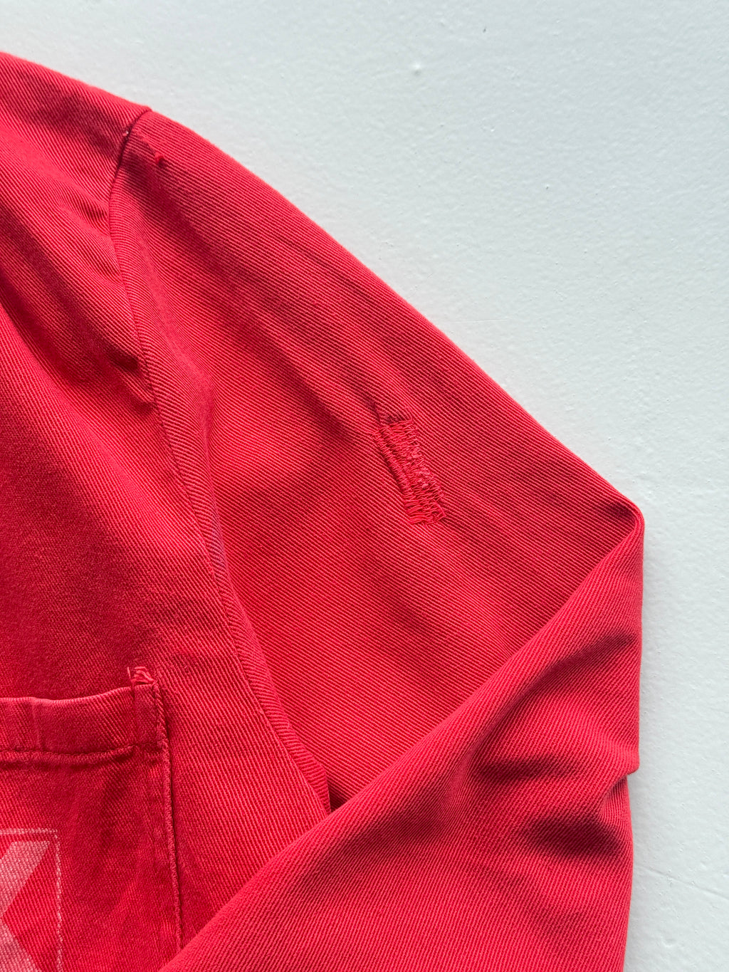 Red Thrashed French Chore Jacket 80's Vintage Workwear CH218 - Medium