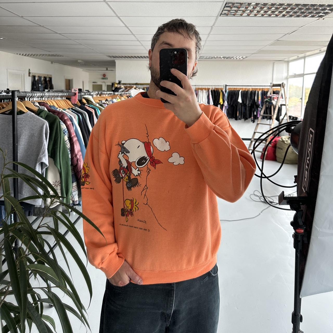 Orange Rare 80’s Vintage Snoopy Peanuts Rock Climbing Graphic Sweatshirt - XL