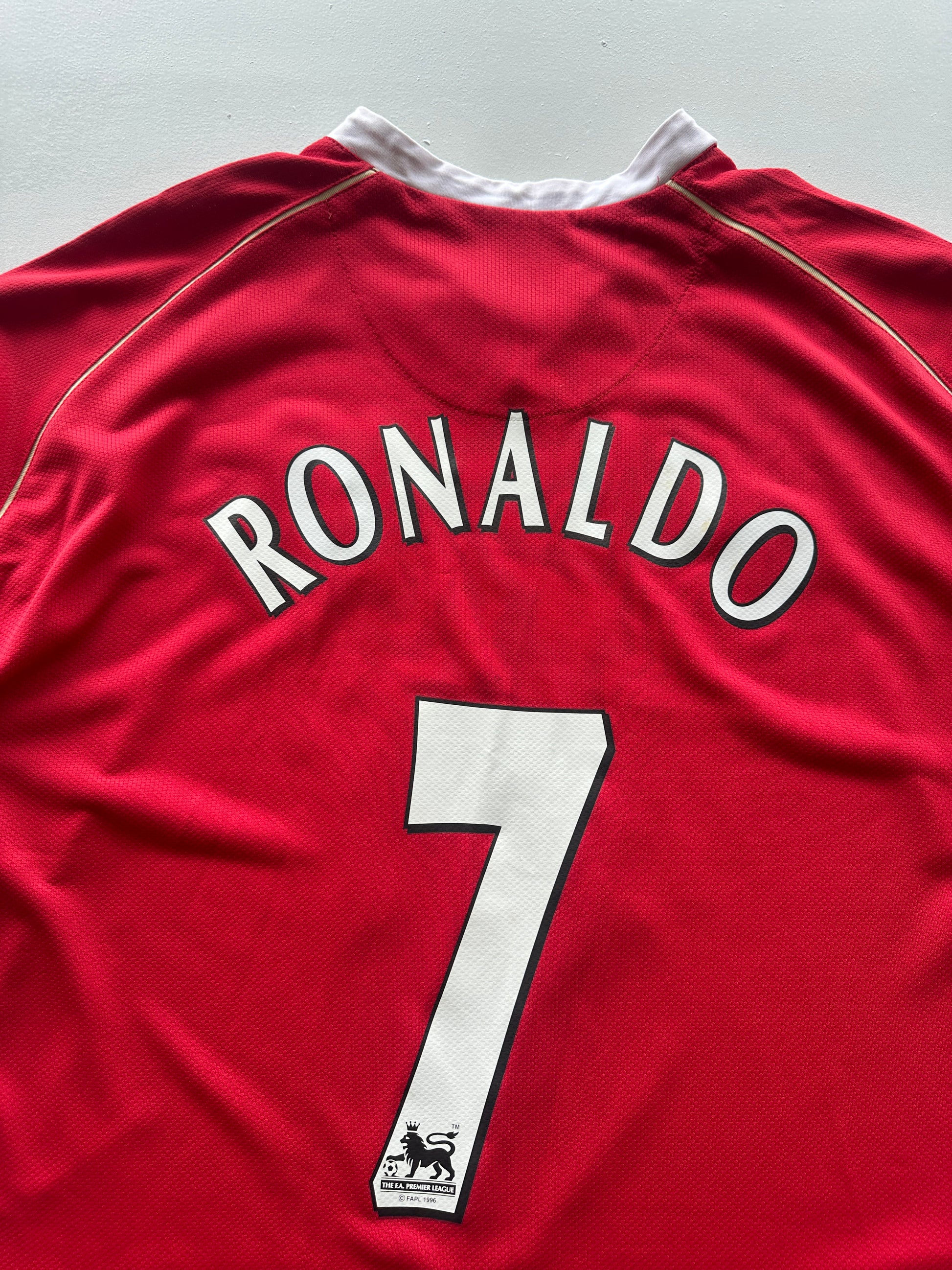 Nike Manchester United Ronaldo #7 AIG 00's Vintage Home Football Shirt - XL
