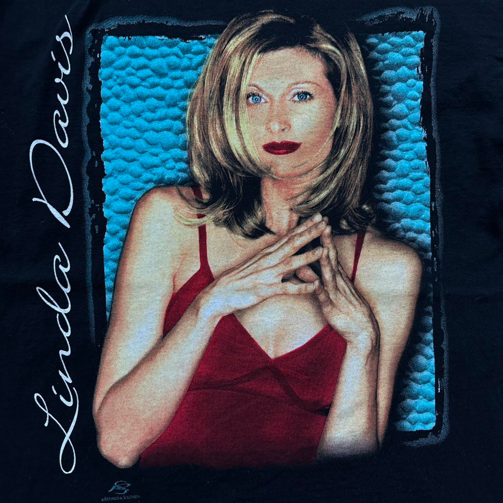 Linda Davies Black 90s Vintage T-shirt - Large