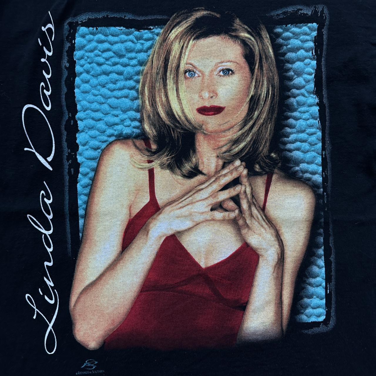 Linda Davies Black 90s Vintage T-shirt - Large