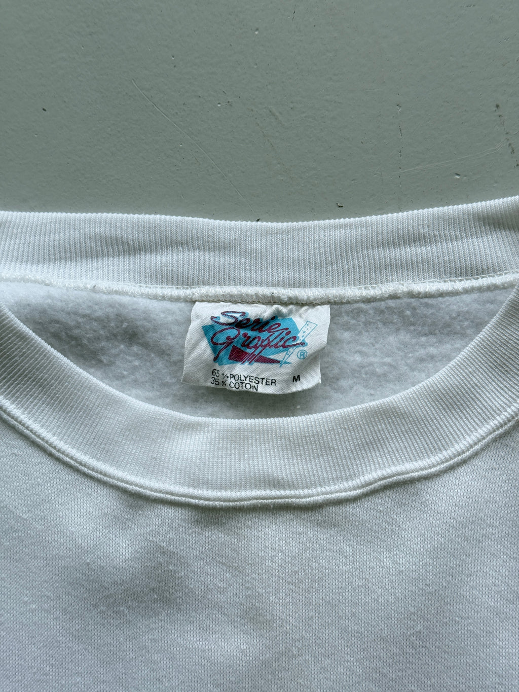 White Elephant Safari 90's Vintage Animal Graphic Sweatshirt Jumper - Medium