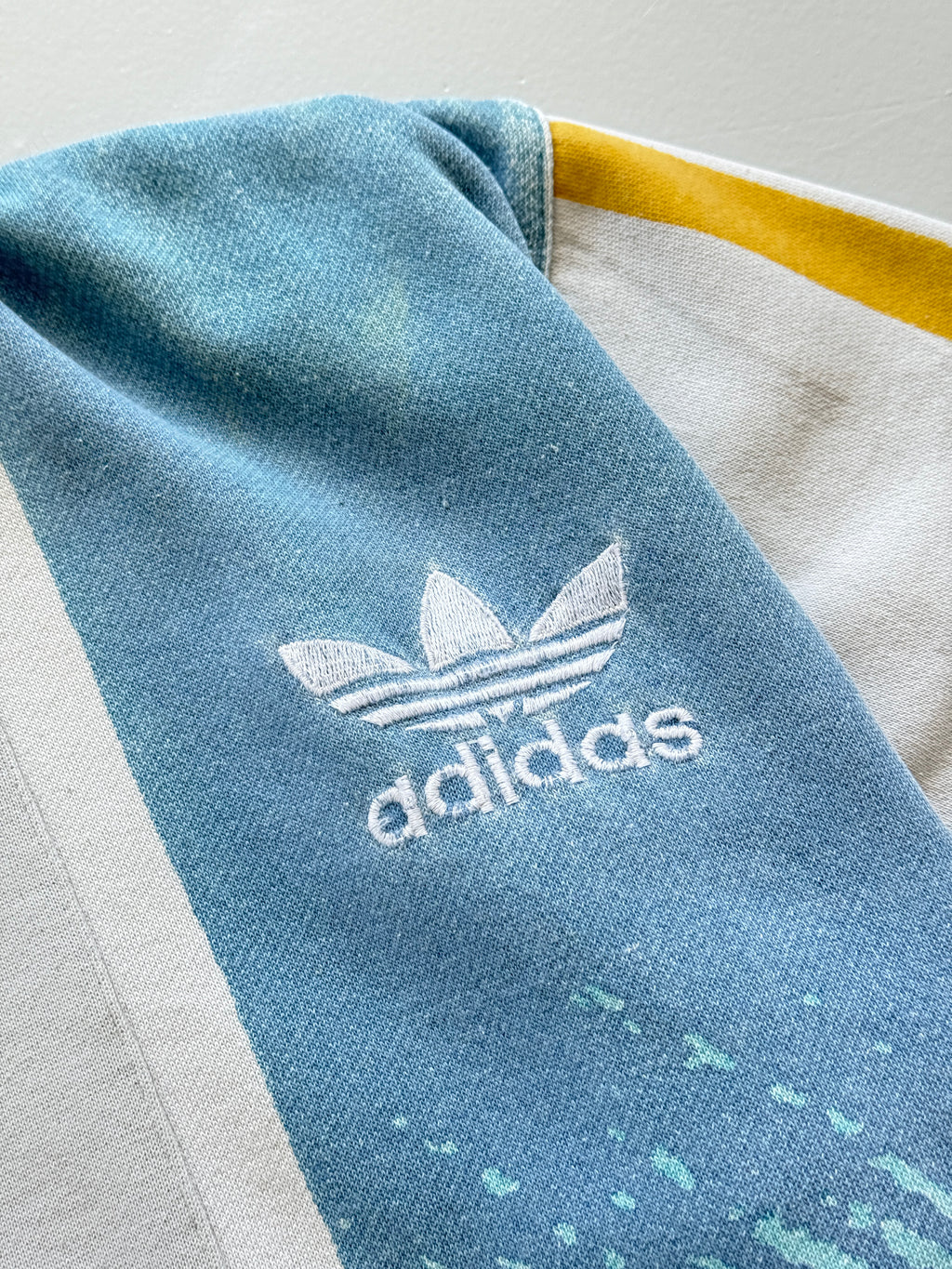 White Adidas 70's Vintage Munich Olympics Graphic Sweatshirt Jumper - Medium