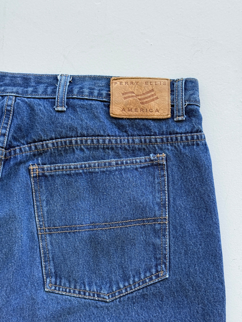 Mid Blue Perry Ellis 00's Vintage Baggy Hip Hop Denim Shorts - W40 x L11.5