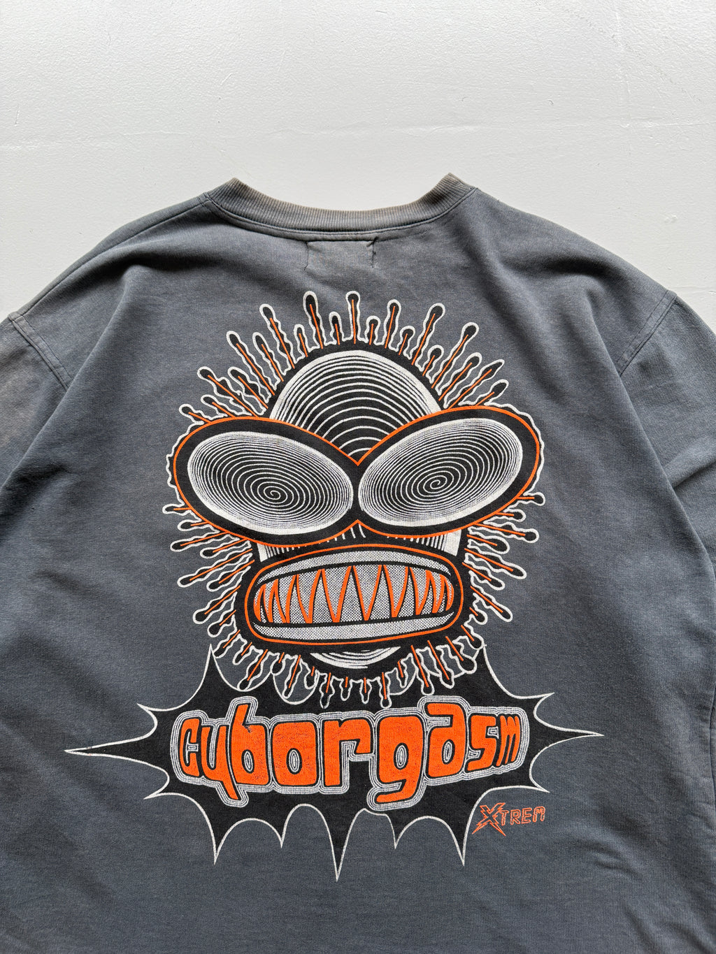 Faded Grey Cybergasm 90's Vintage Sci-Fi Rave Graphic Sweatshirt Jumper - XL