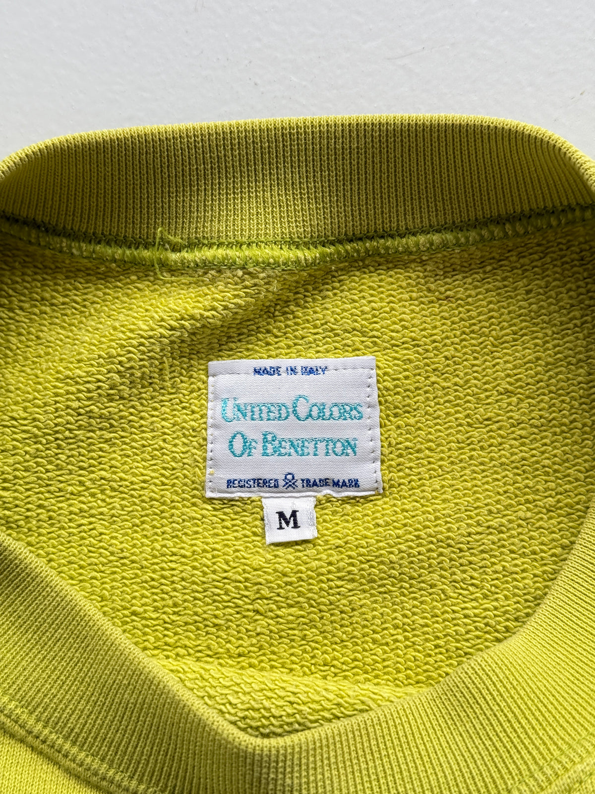 United Colors of Benetton Boys 80's Vintage Sweatshirt - Small