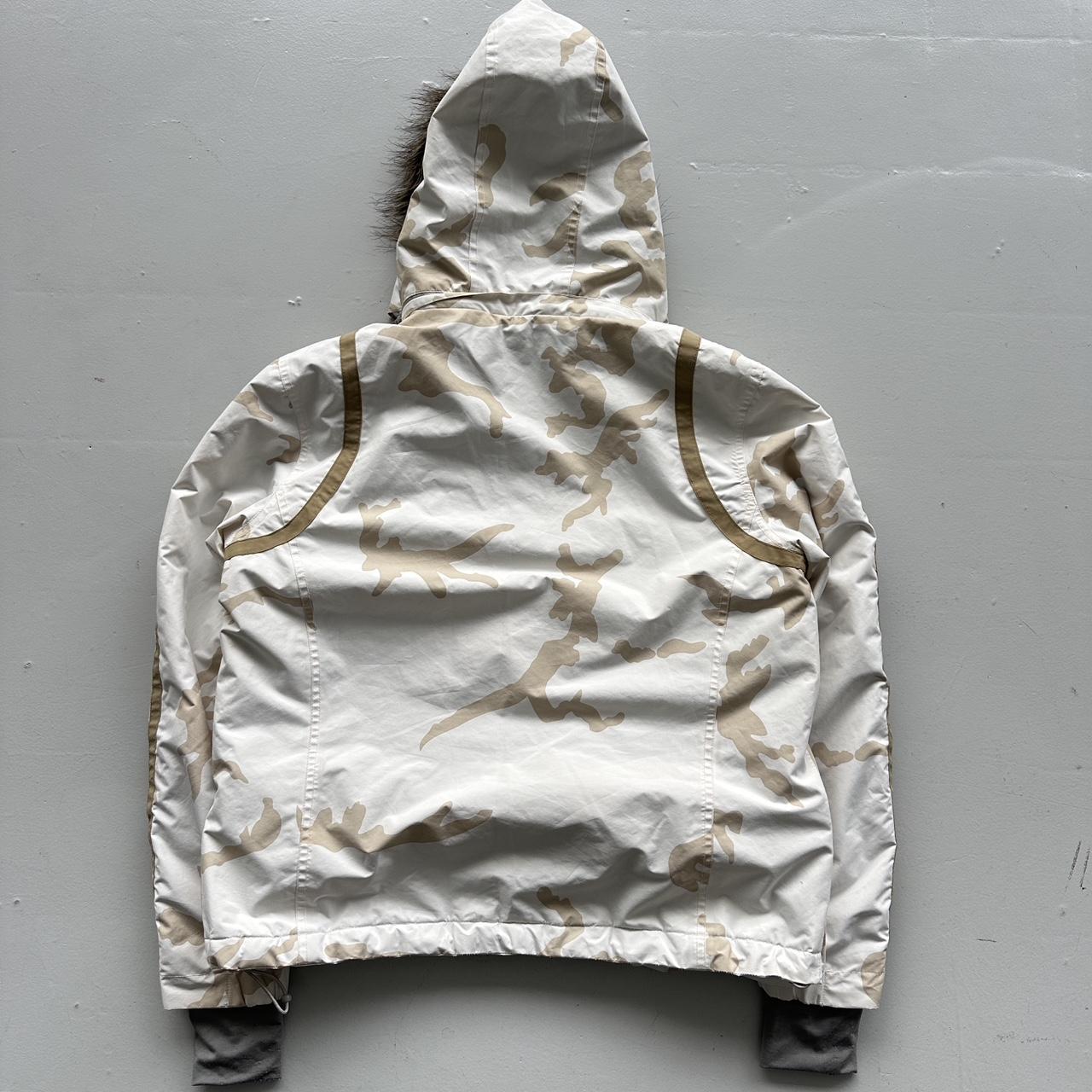 White Camo Alpha Industries Mountain Parka - Women’s XL