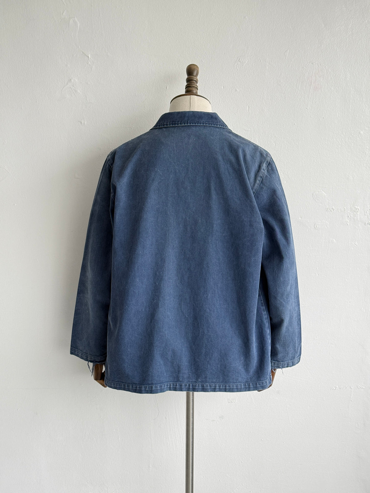 Faded Blue Italian Made 90's Vintage Workwear Chore Jacket CH450 - Medium
