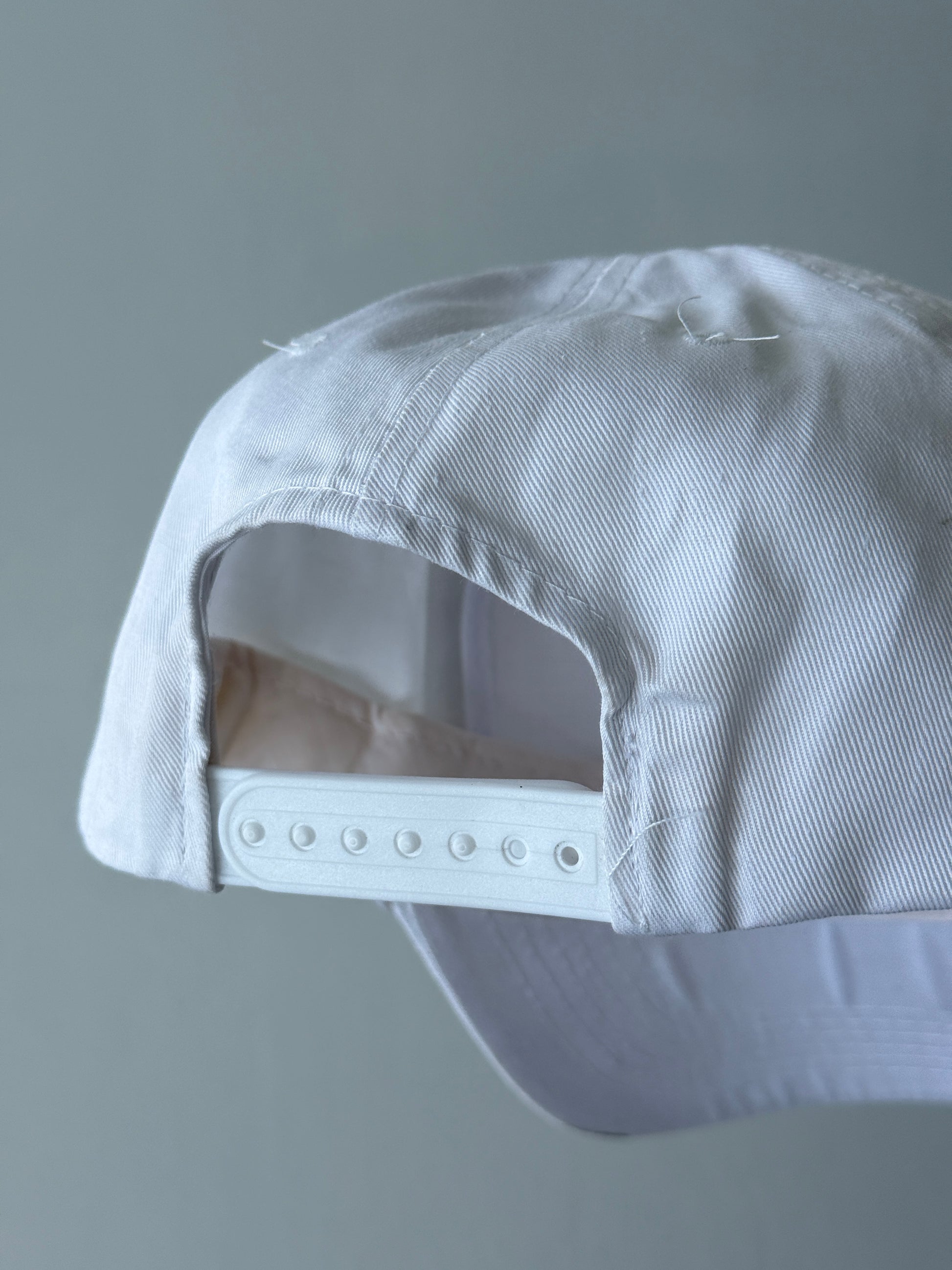 White Valley Buick 90's Vintage SnapBack Trucker Cap