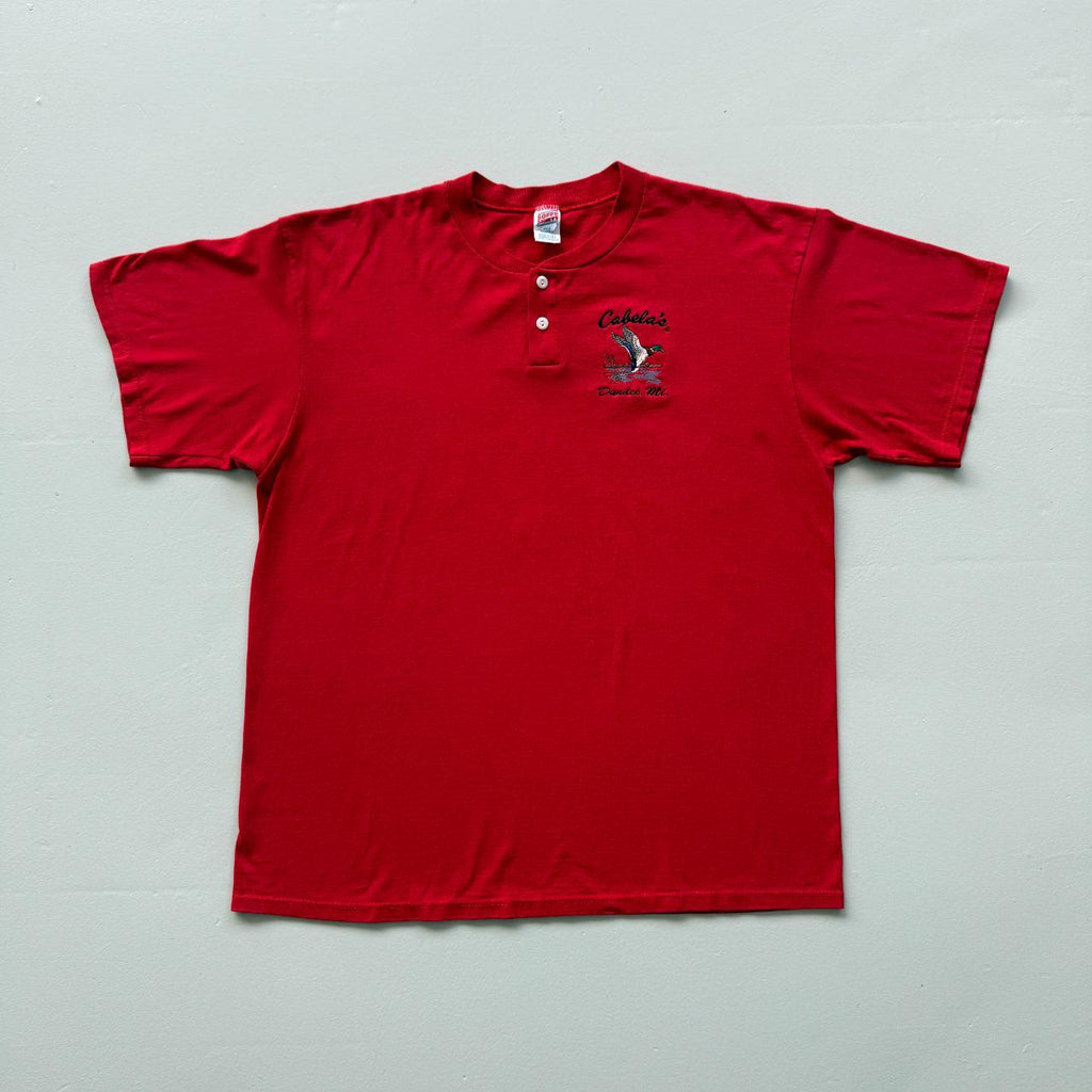 Red Cabela's Button-Up Vintage 90s T-shirt - XL