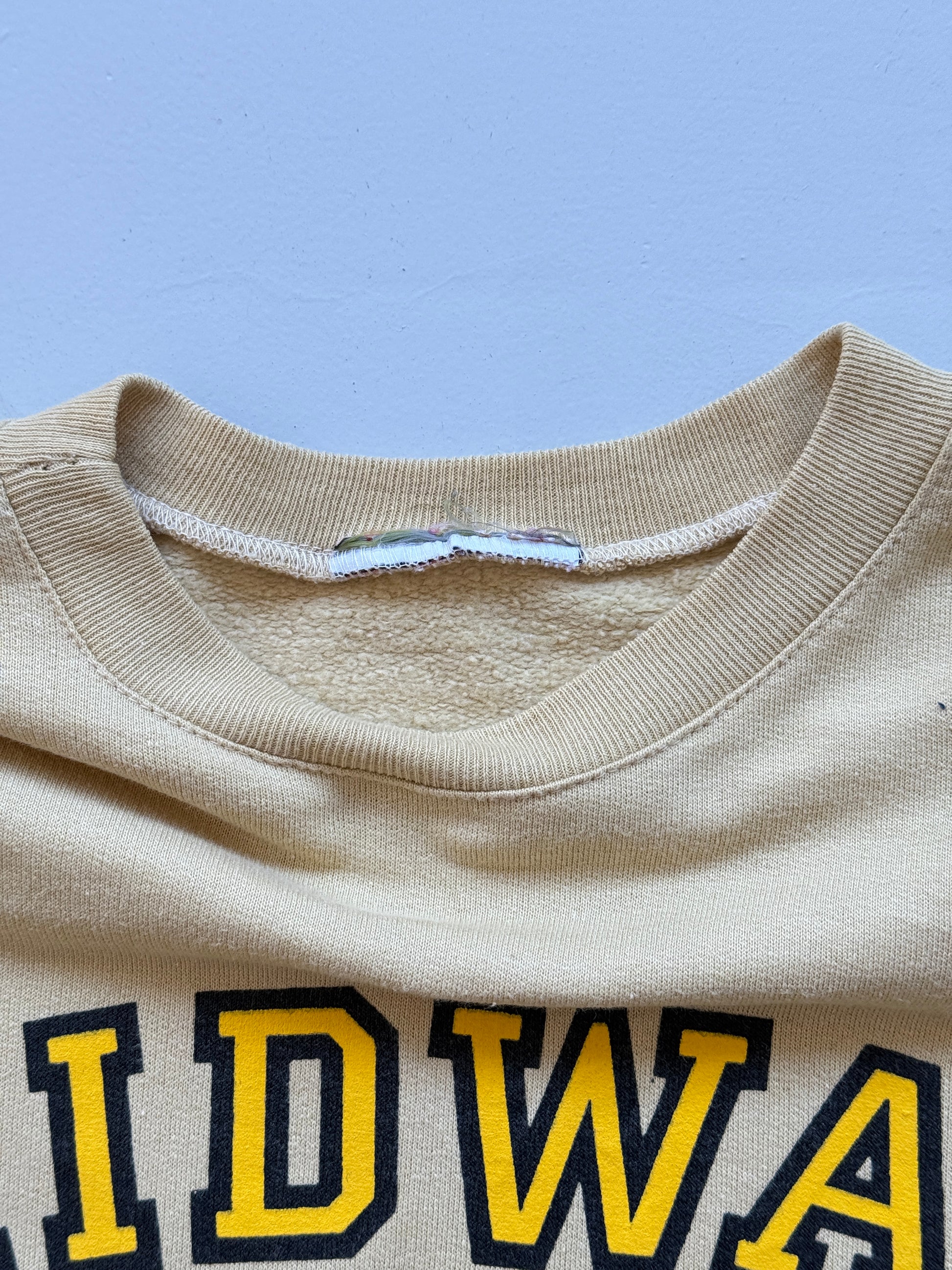 Yellow Midway 80's Vintage Army Graphic Sweatshirt - Medium