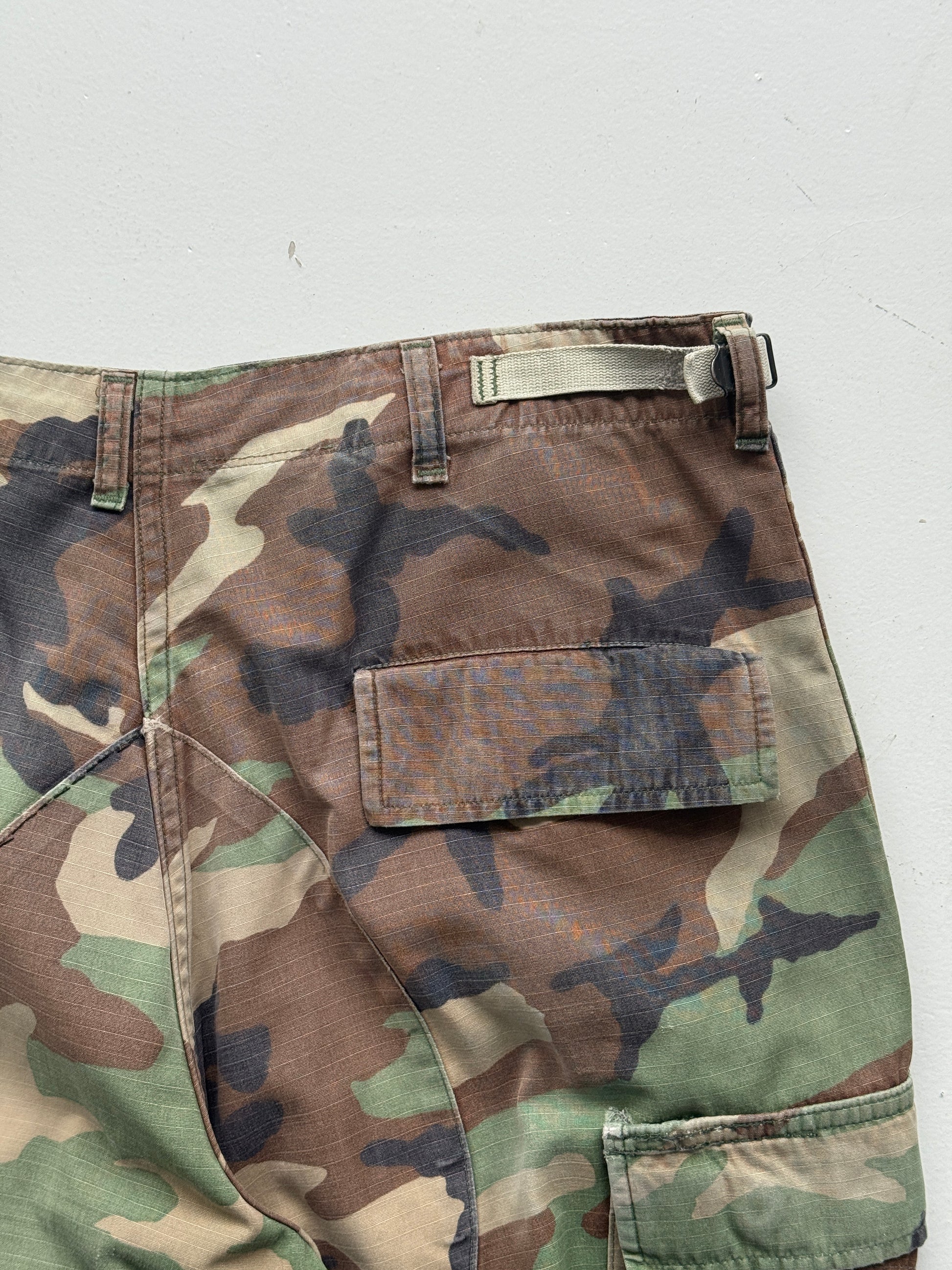 Green Camo Ripstop 80's Vintage Military Cargo Trousers - W34 x L31