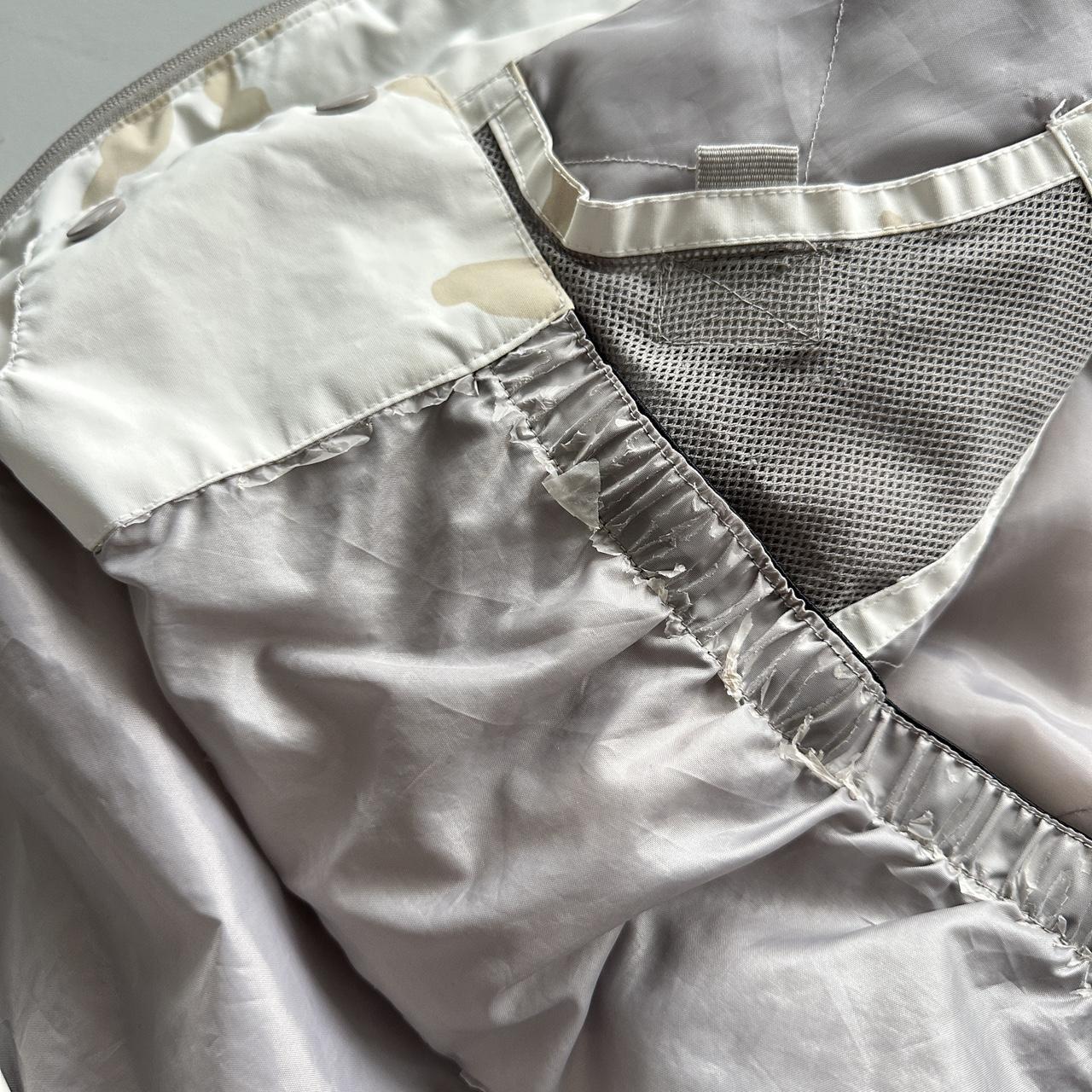 White Camo Alpha Industries Mountain Parka - Women’s XL