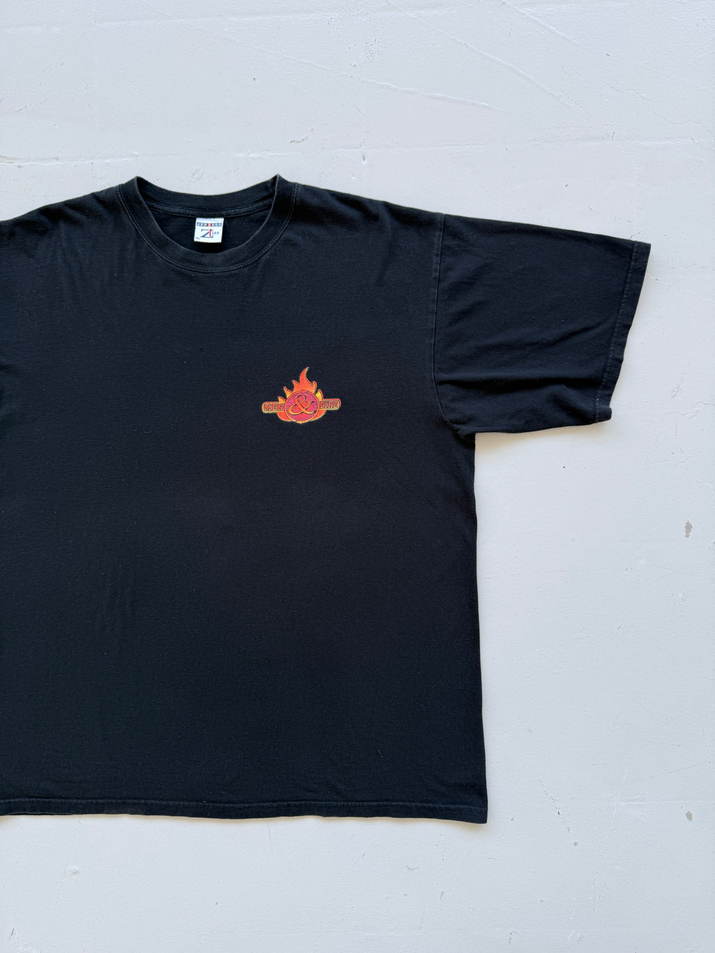 Black Men & Fire 00's Vintage Graphic T-Shirt - XL