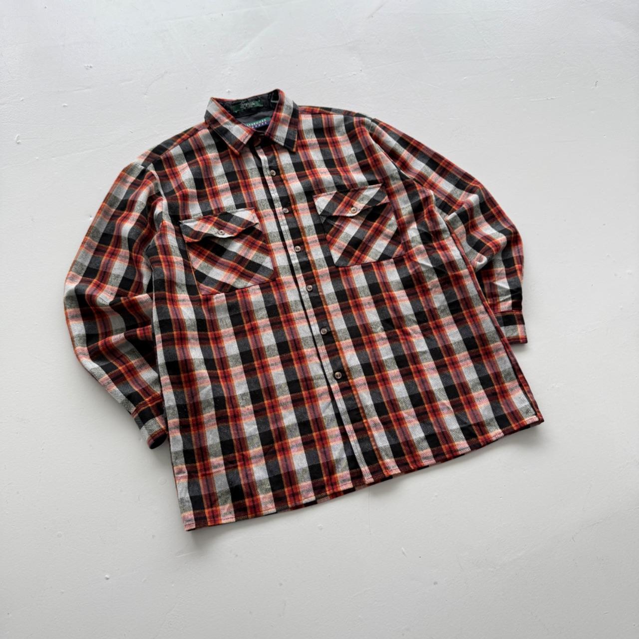 Red and Black Checkered Claybrooke 90s Vintage Long Sleeve Shirt - Large