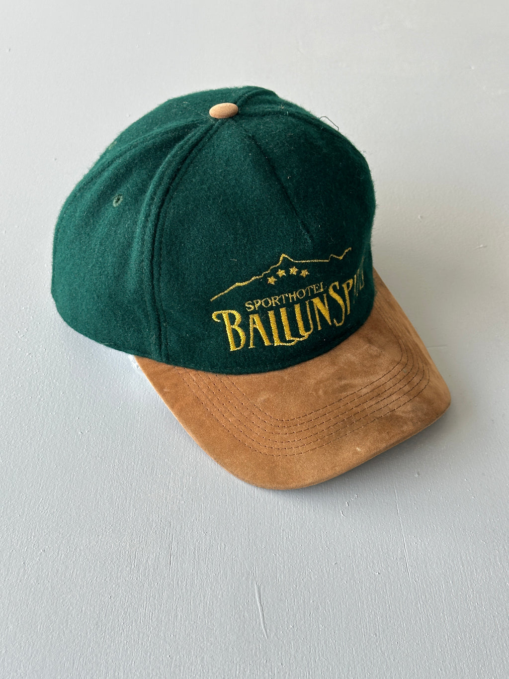 Green Ballunspitze Sporthotel 90's Vintage SnapBack Trucker Cap