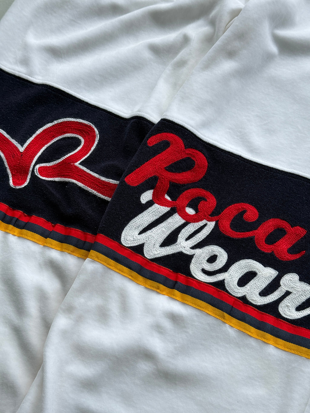 White Rocawear 00's Vintage Y2K Velvet Sweat Pants - Medium