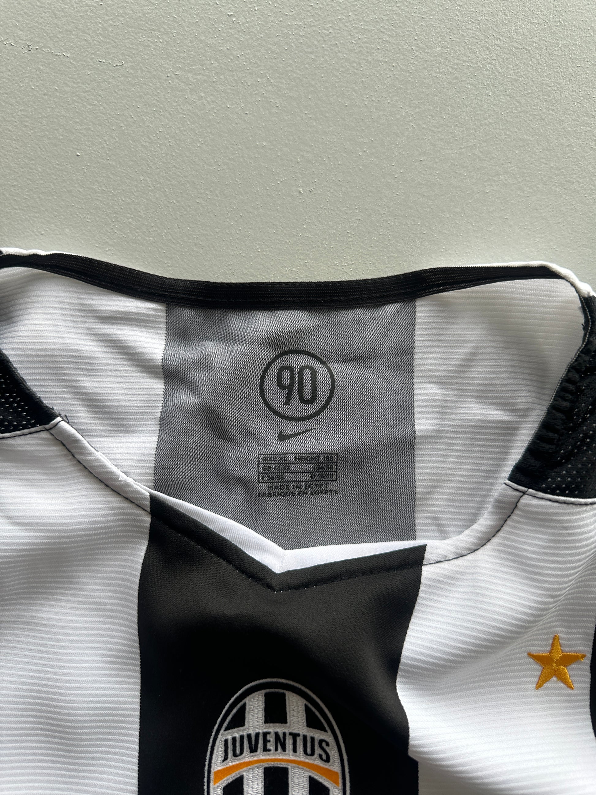 Nike Juventus Sky Sport 2004 Vintage Home Football Shirt - XL