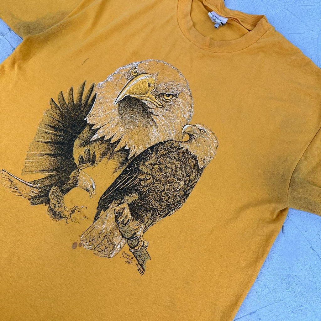 Eagle Yellow 90s vintage T-shirt - Medium
