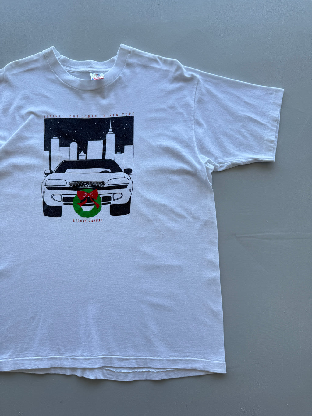 Infiniti Christmas in New York 90s Vintage Single Stitch T-Shirt - Large