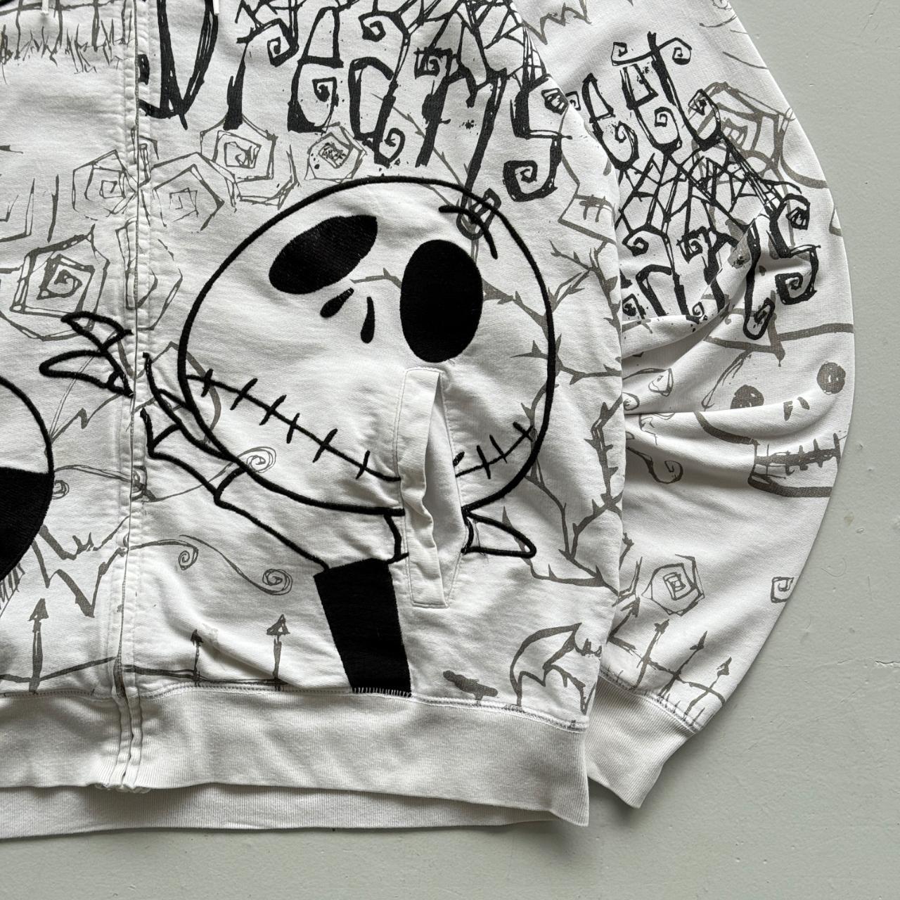 White Nightmare before Christmas 00s Graphic Full-Zip Hoodie - Large