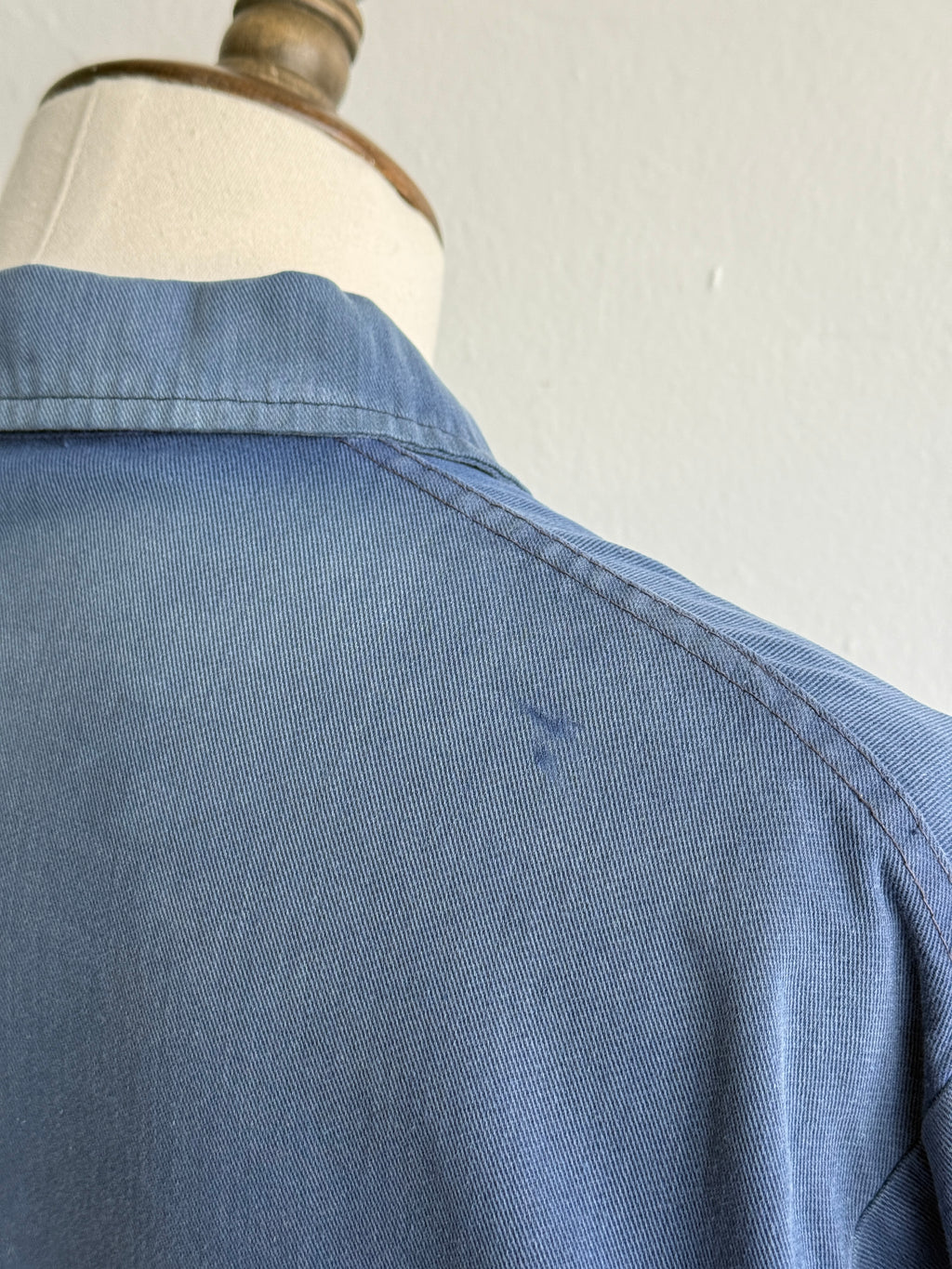 Faded Blue French 1950s/60s Vintage Workwear Chore Jacket CH479 - XL