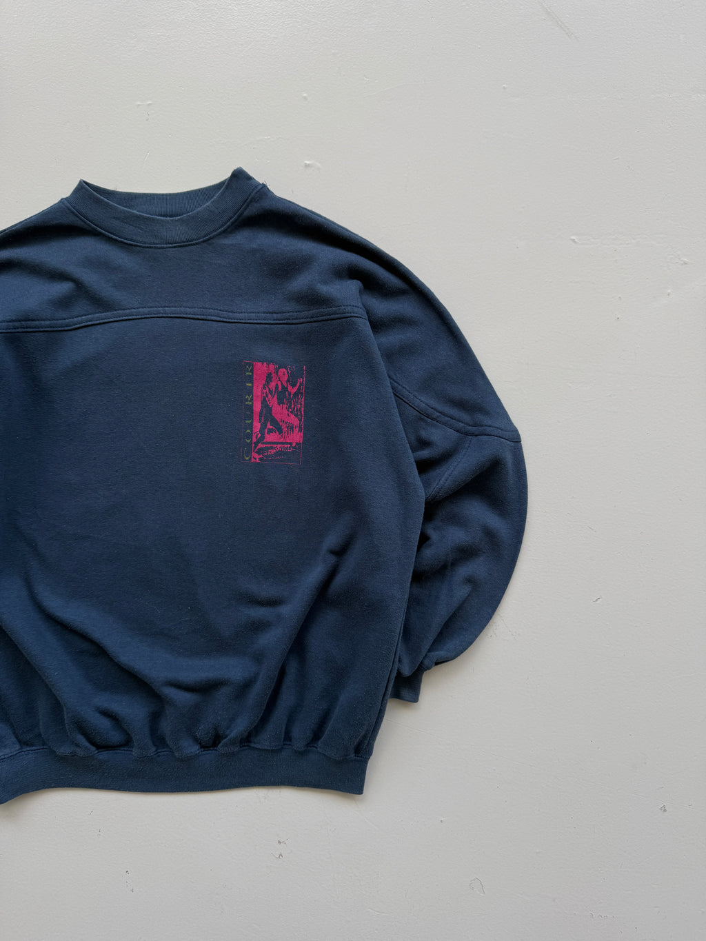 Courir Running Graphic 90's Vintage Sweatshirt - Medium