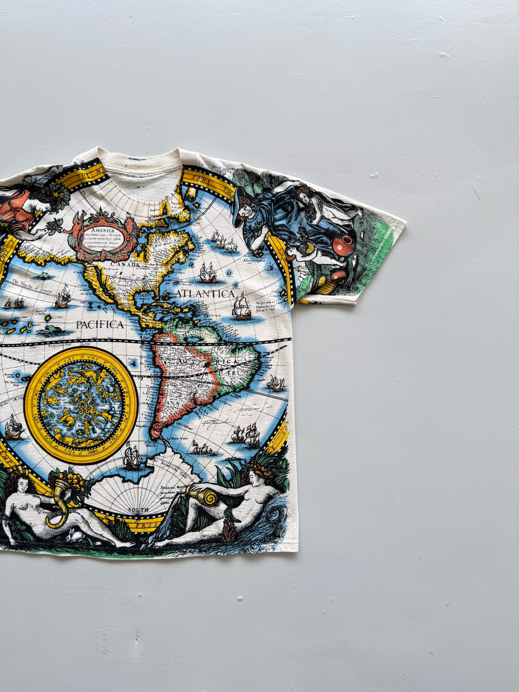 Liquid Blue Atlas 90s Vintage All Over Print Graphic Single Stitch T-Shirt - XL