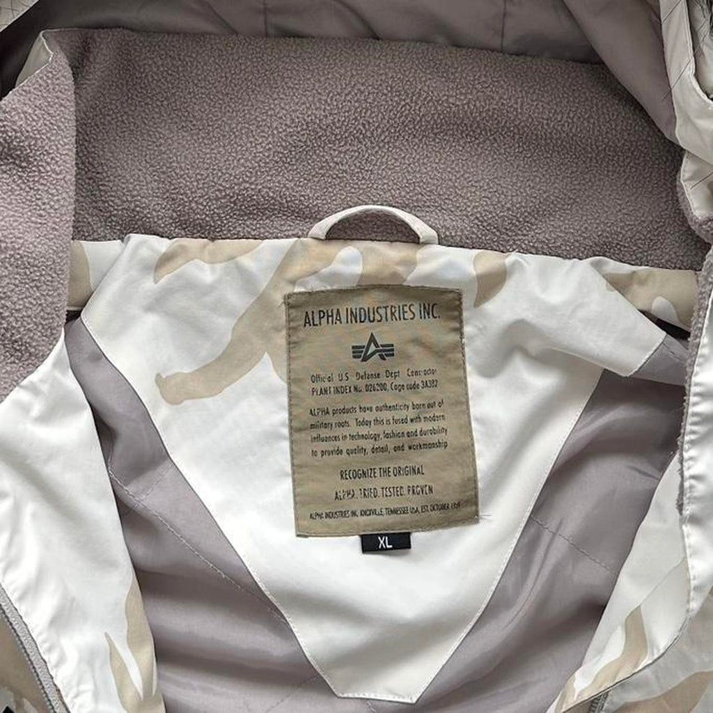 White Camo Alpha Industries Mountain Parka - Women’s XL