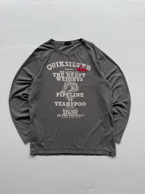 Quiksilver Battle of the Heavyweights Pipeline vs Teahupoo Y2K Long Sleeve Graph