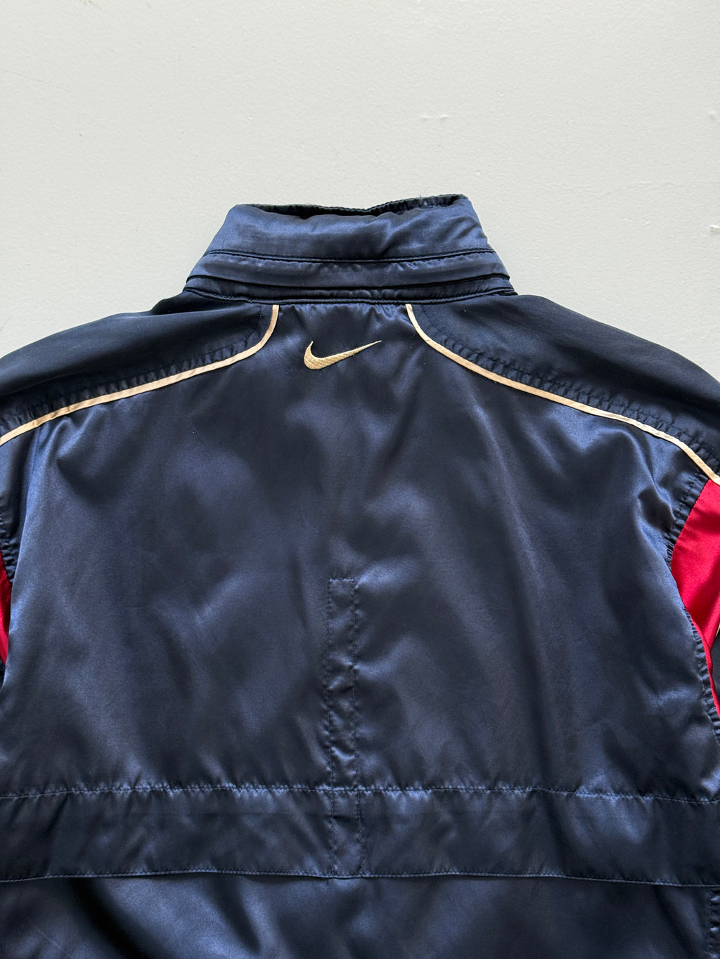 Nike Team 90's Vintage Track Jacket - Small