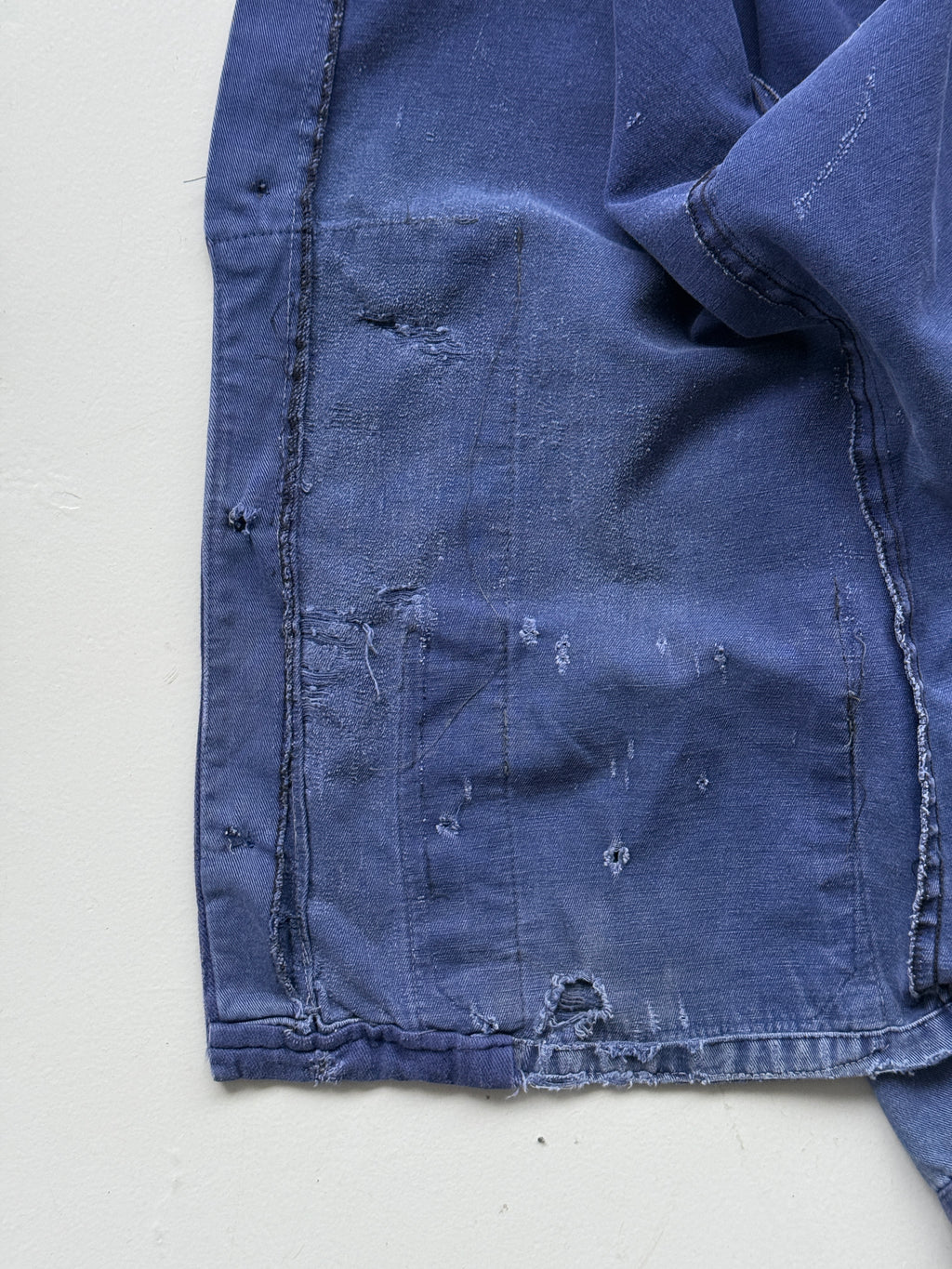 Thrashed Blue French 80's Vintage Workwear Chore Jacket CH562 - Medium